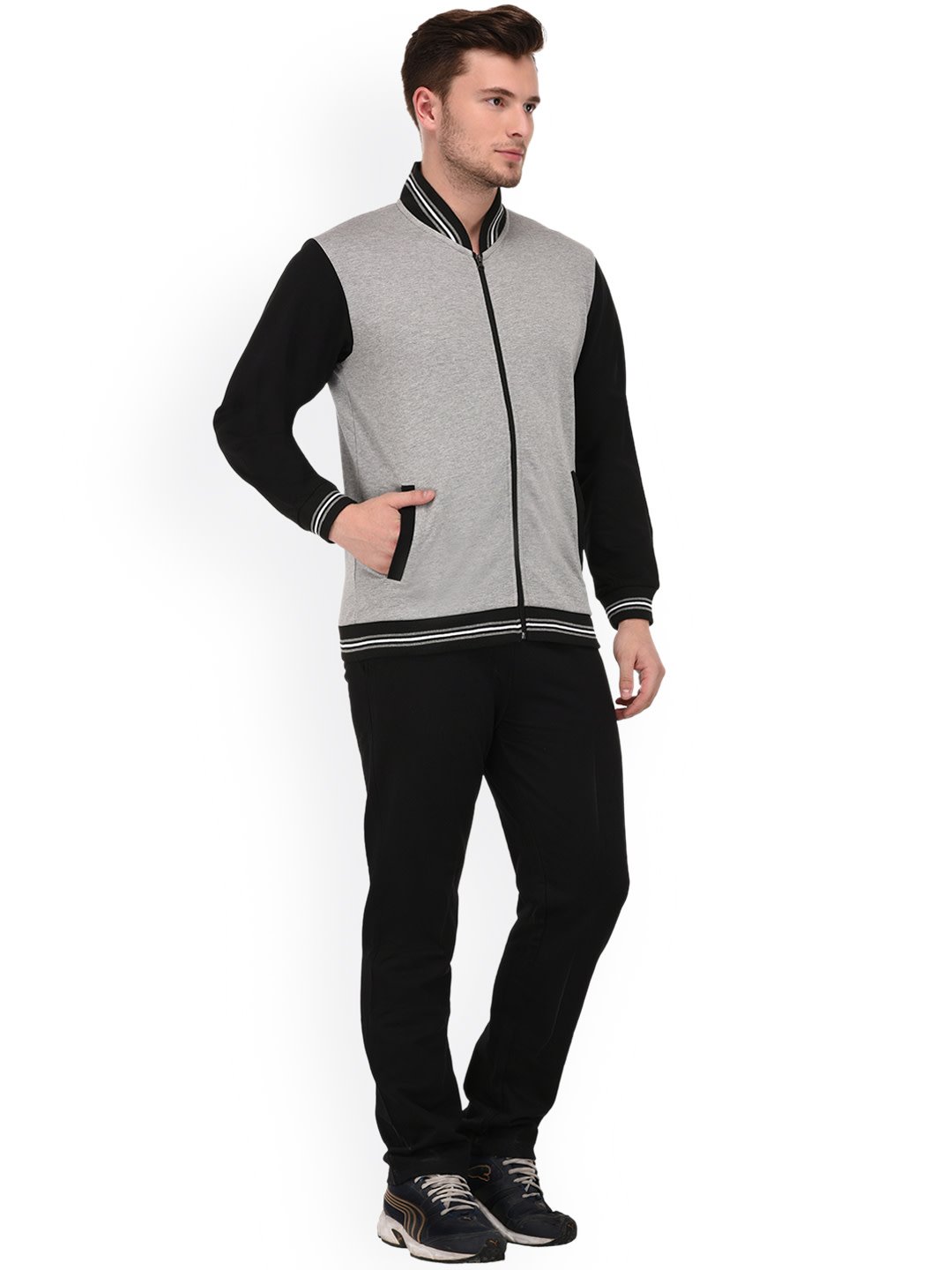 Men Black & Grey Solid Tracksuit