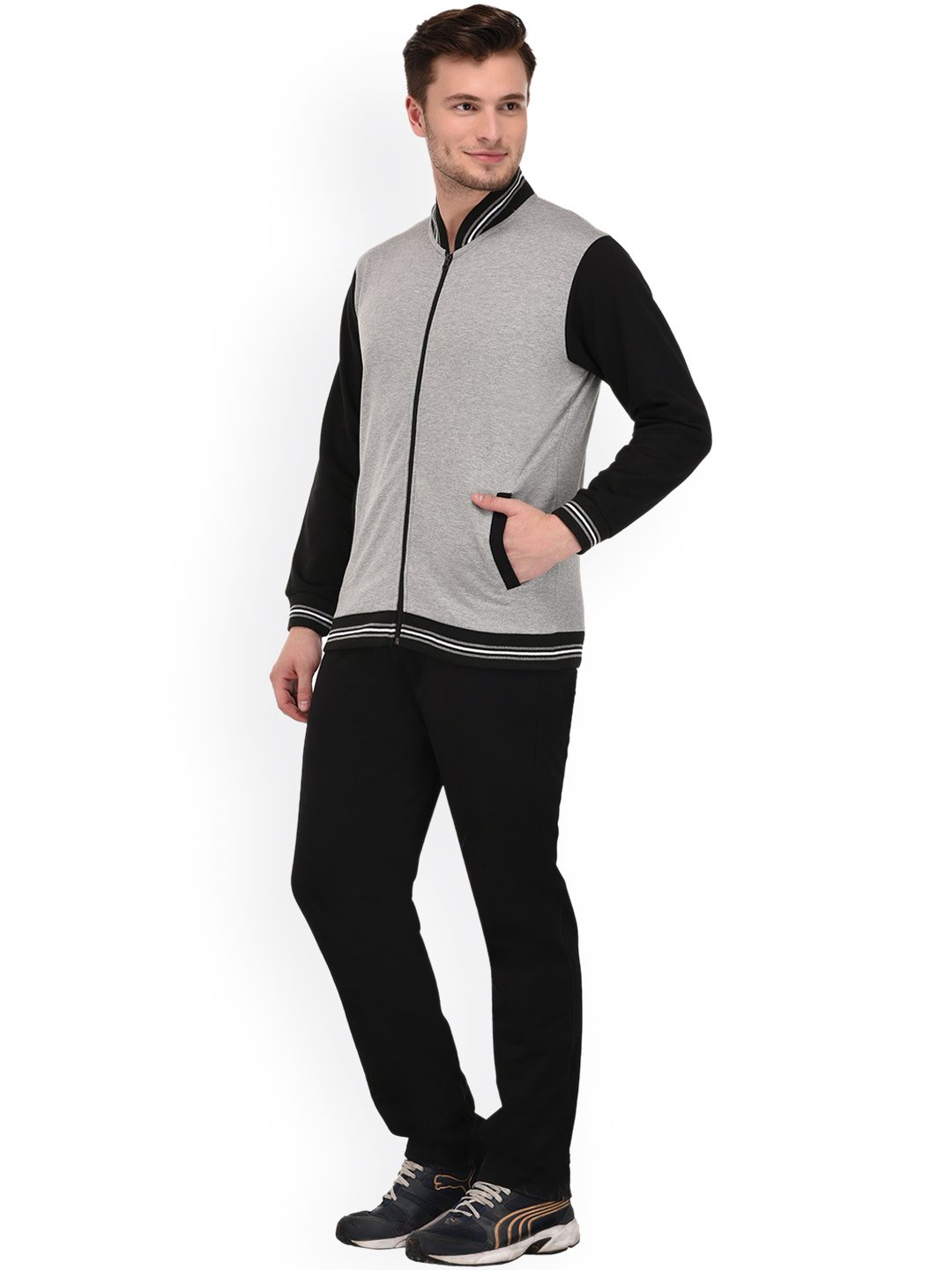 Men Black & Grey Solid Tracksuit