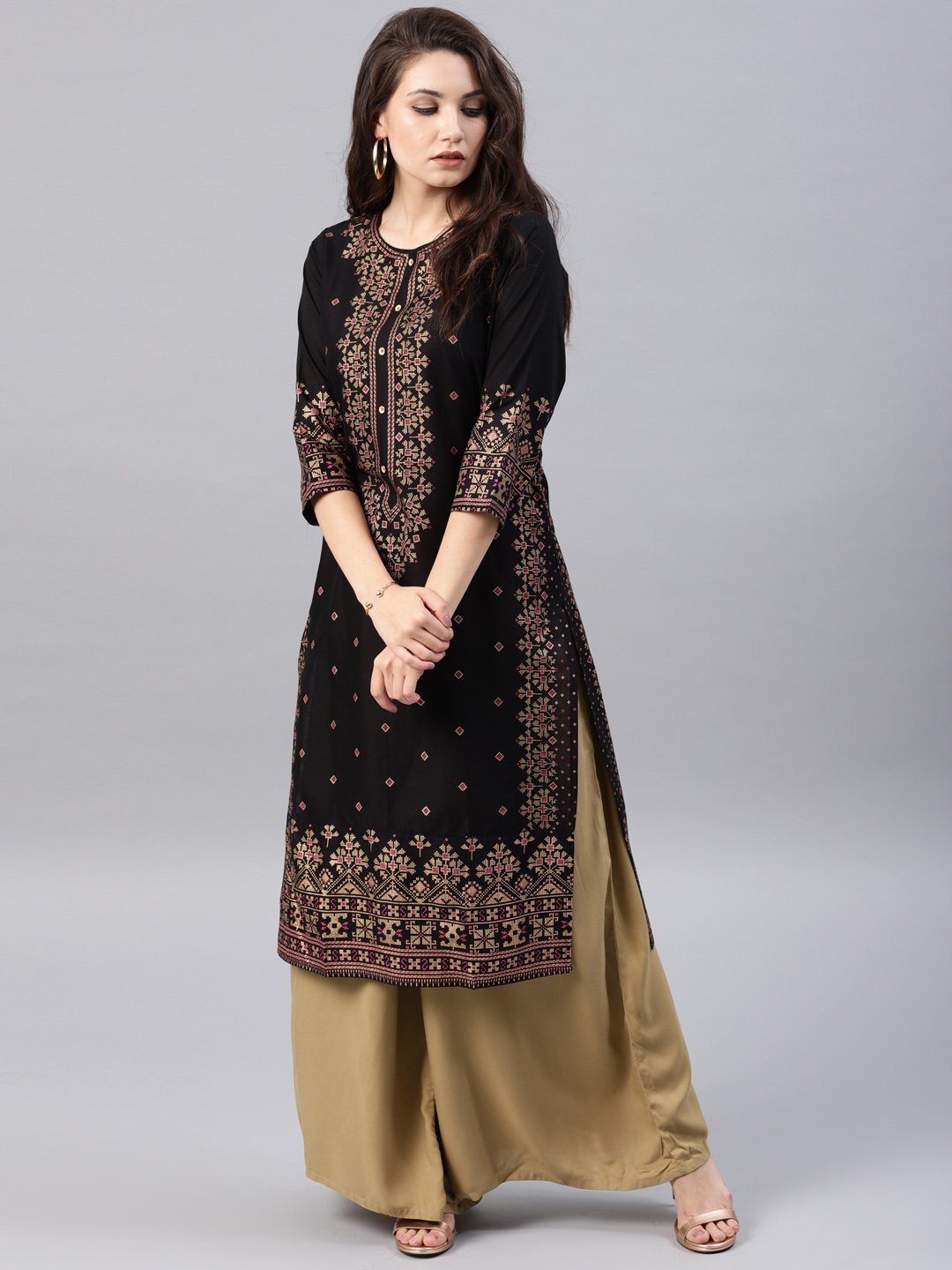 Vishudh Women Black & Gold-Toned Printed Straight Kurta