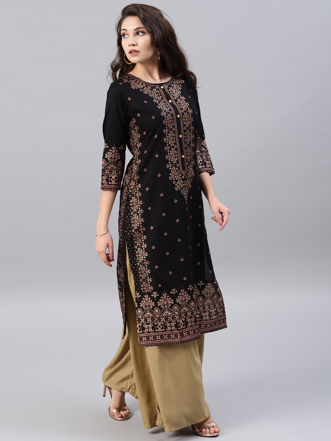 Vishudh Women Black & Gold-Toned Printed Straight Kurta