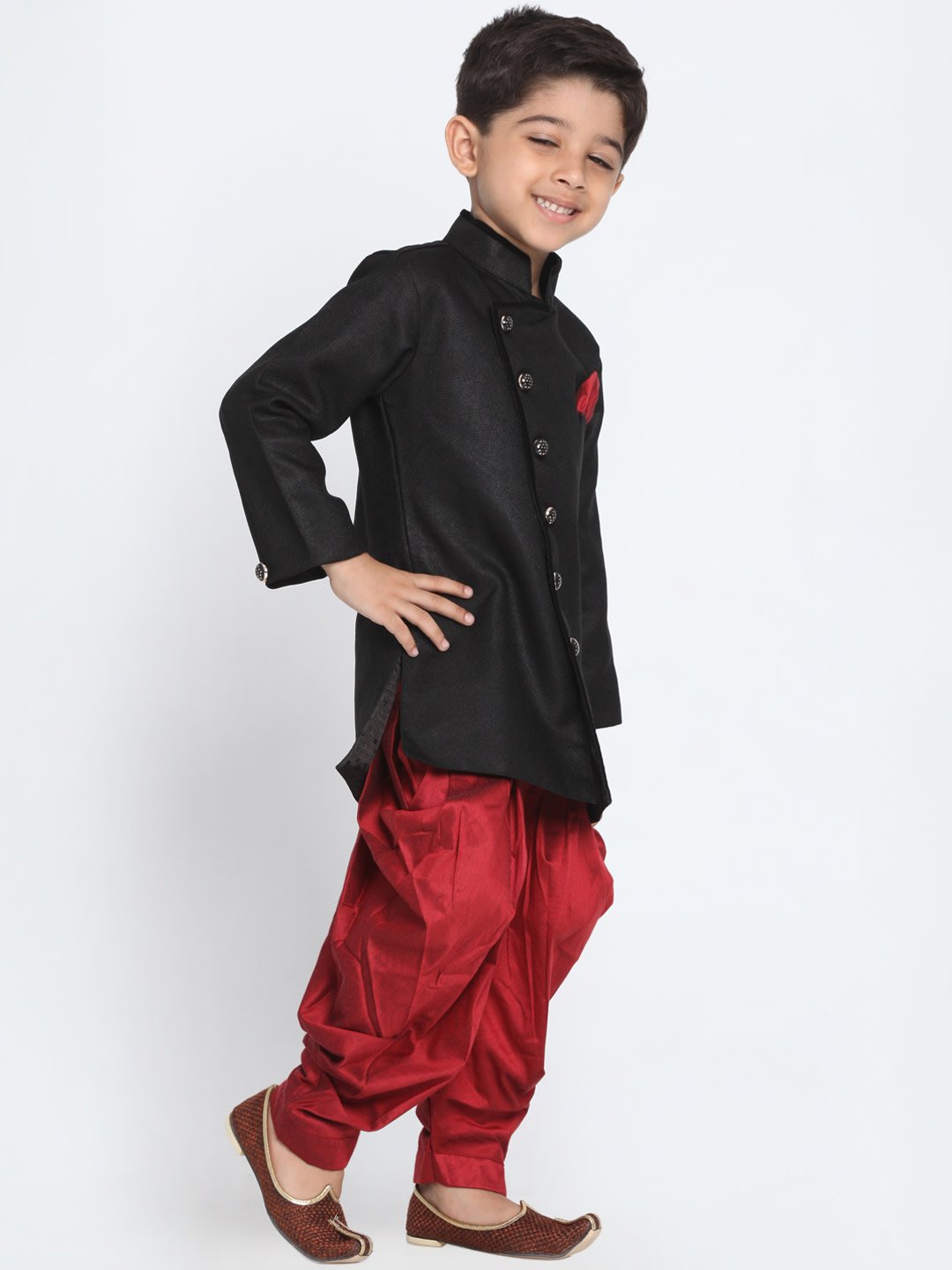 Boys Black & Maroon Solid Sherwani Set